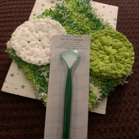 Gift Set-Homemade and Bought - Picture 4 of 9